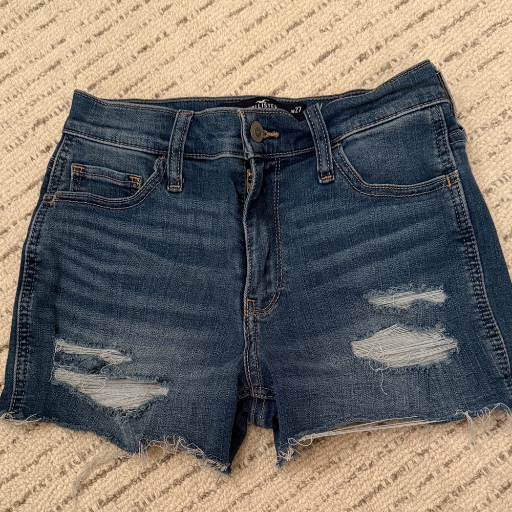 Hollister high rise short, size 5/27